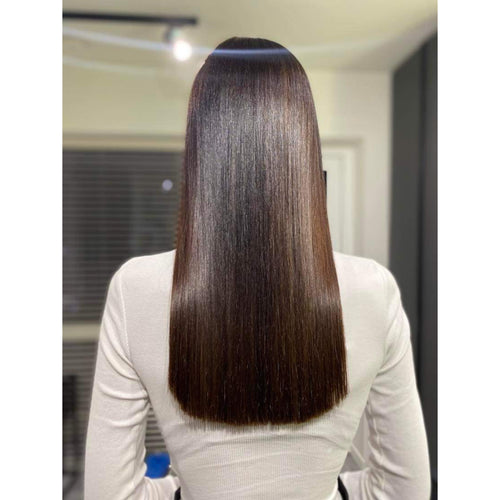 Ilgalaikis plaukų tiesinimas keratinu